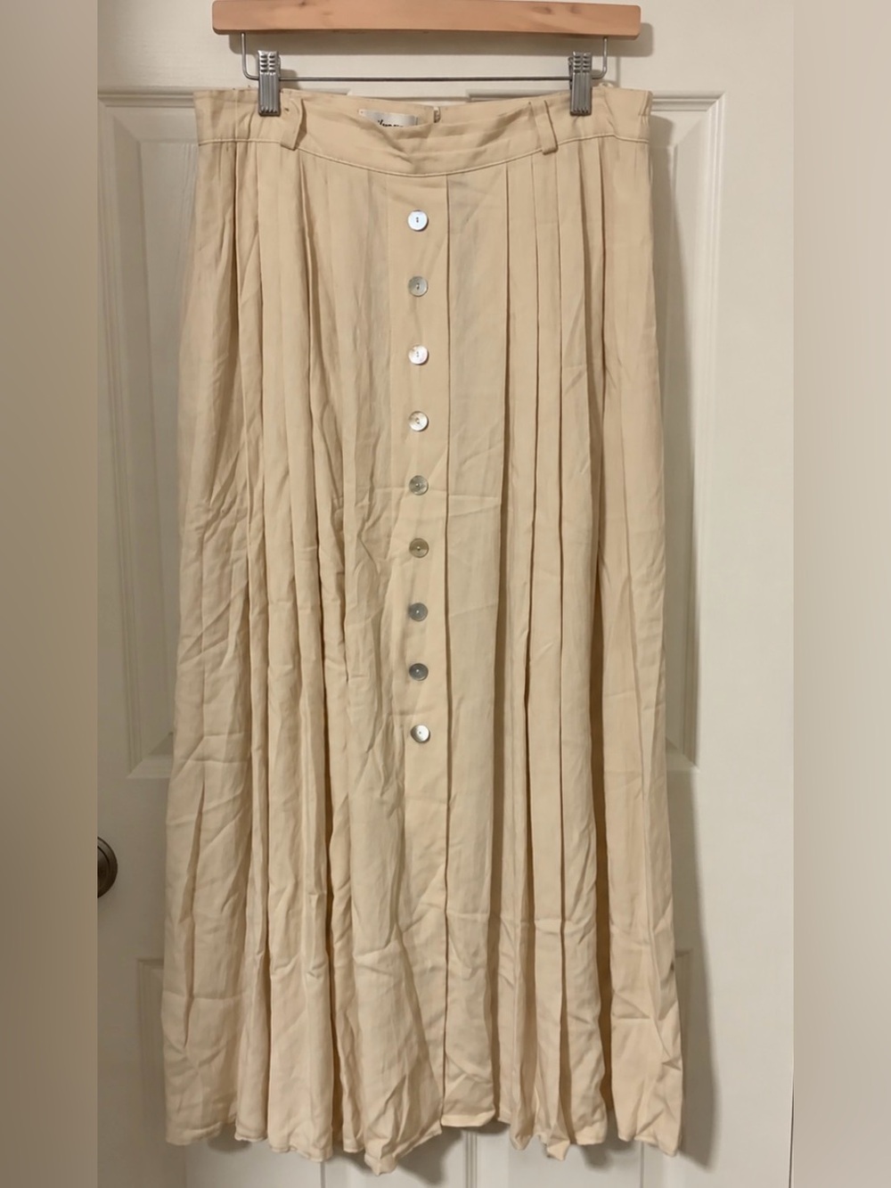 Steilmann Cream Pleated Maxi Skirt with Button Front
